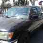 Muy poco uso vendo pickup Toyota Tacoma 97 excelente auto!