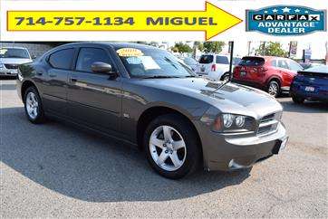 Vendo auto dodge charger venta urgente