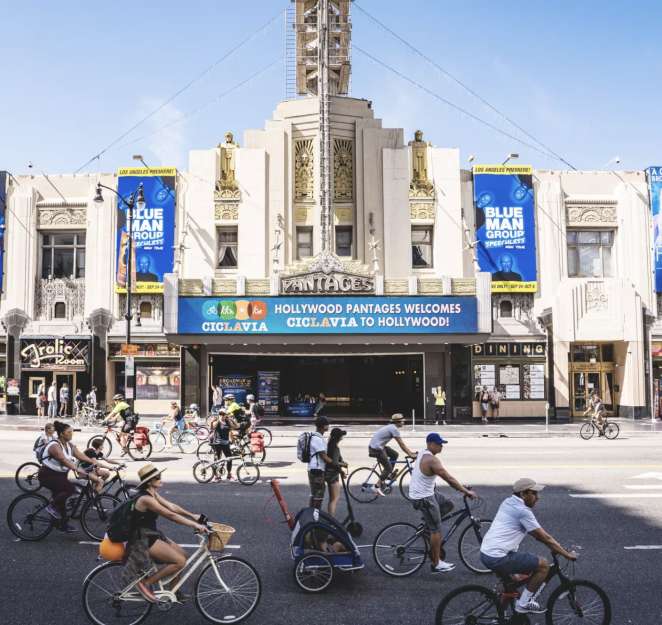 En Los Angeles las bicicletas cada dia ganan mas terreno